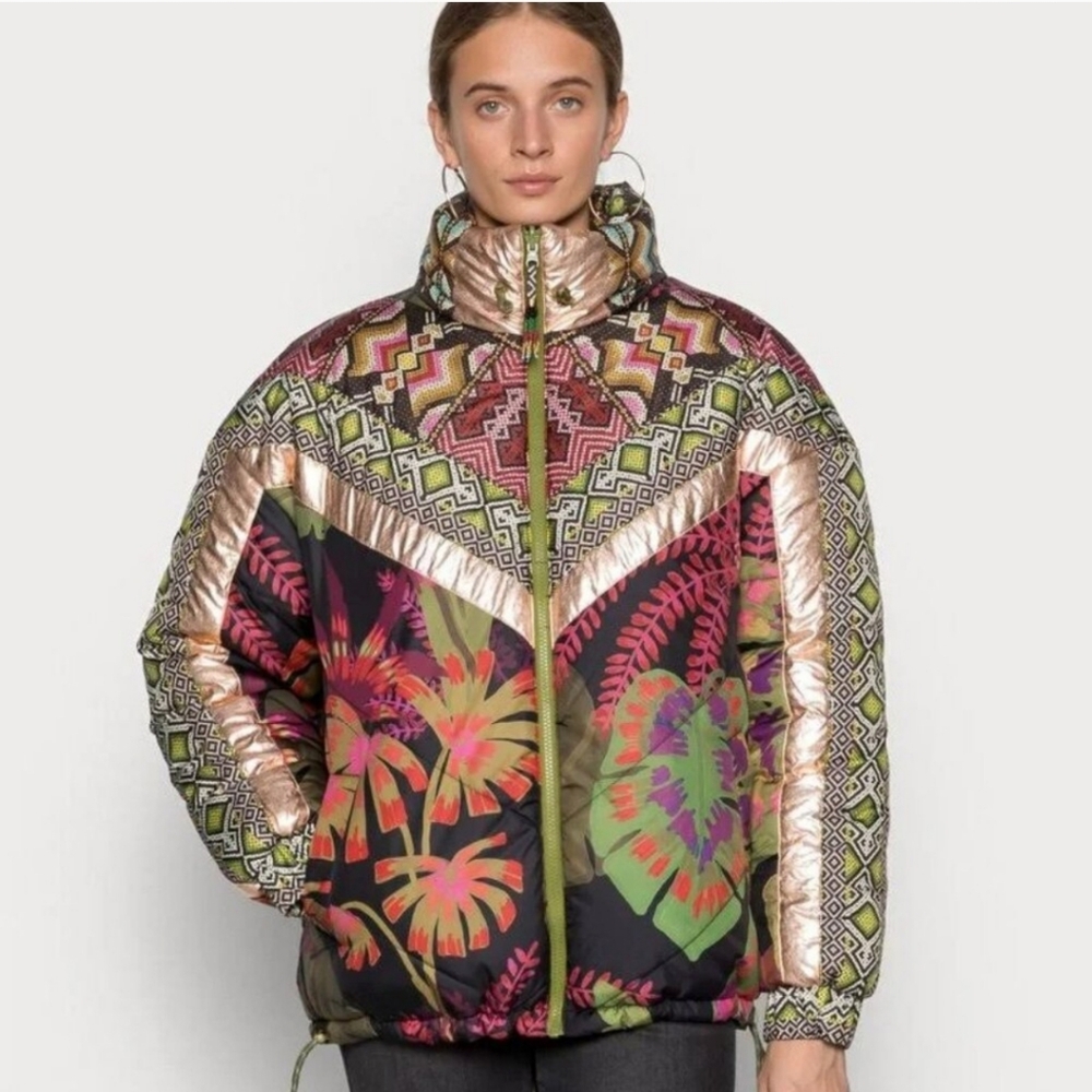 Farm Rio Tropical Rauti Metallic Reversible Puffer Jacket Beaded Tassel